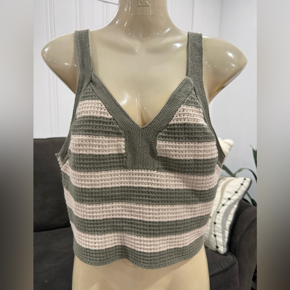NOBO Green and Cream Knit Top